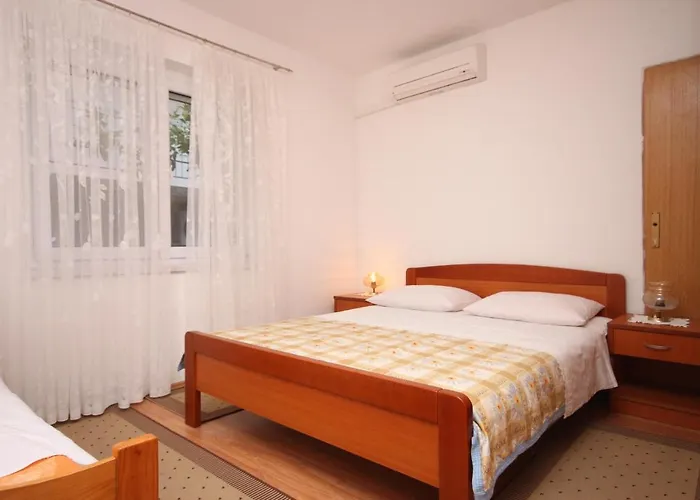 With A Parking Space - 6753 Apartment Makarska