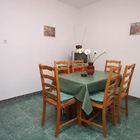 With A Parking Space - 6753 Apartman